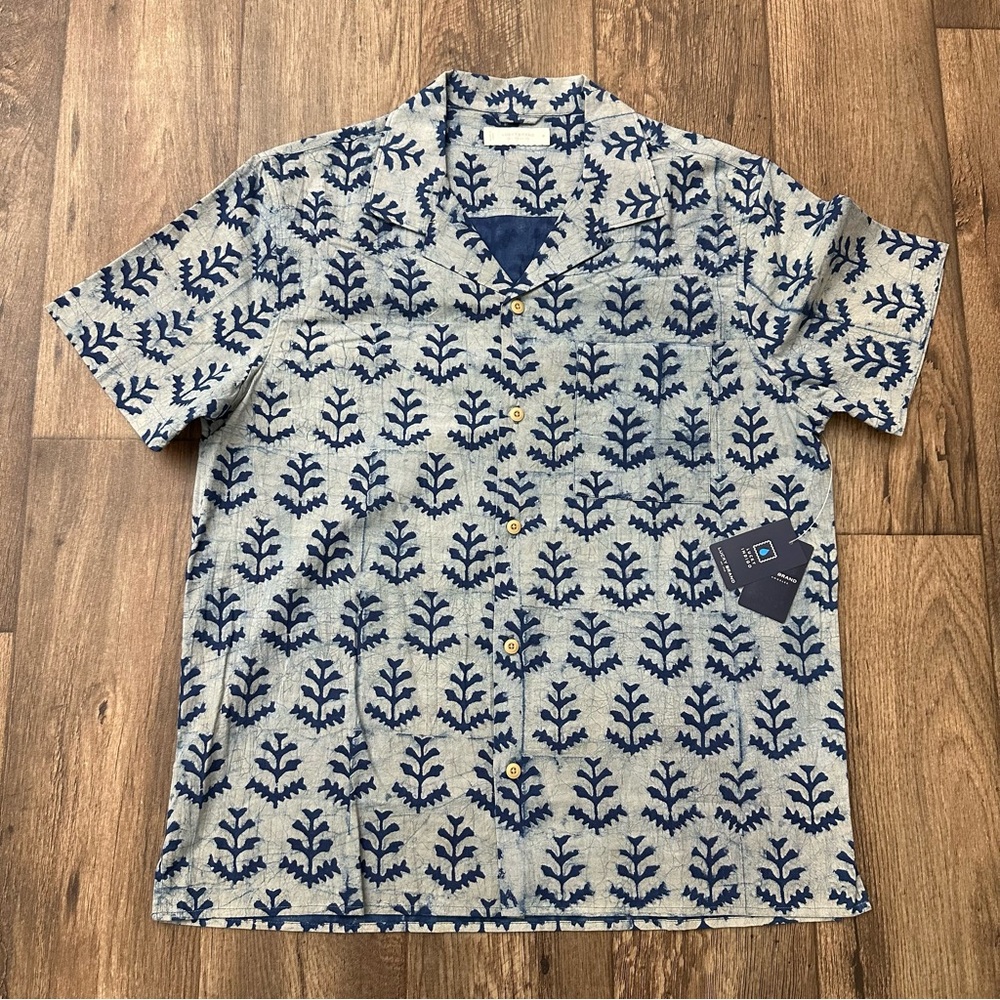 Lucky Brand Leaf Print Button Up 100% Cotton Shirt Men’s Sz M Blue Indigo